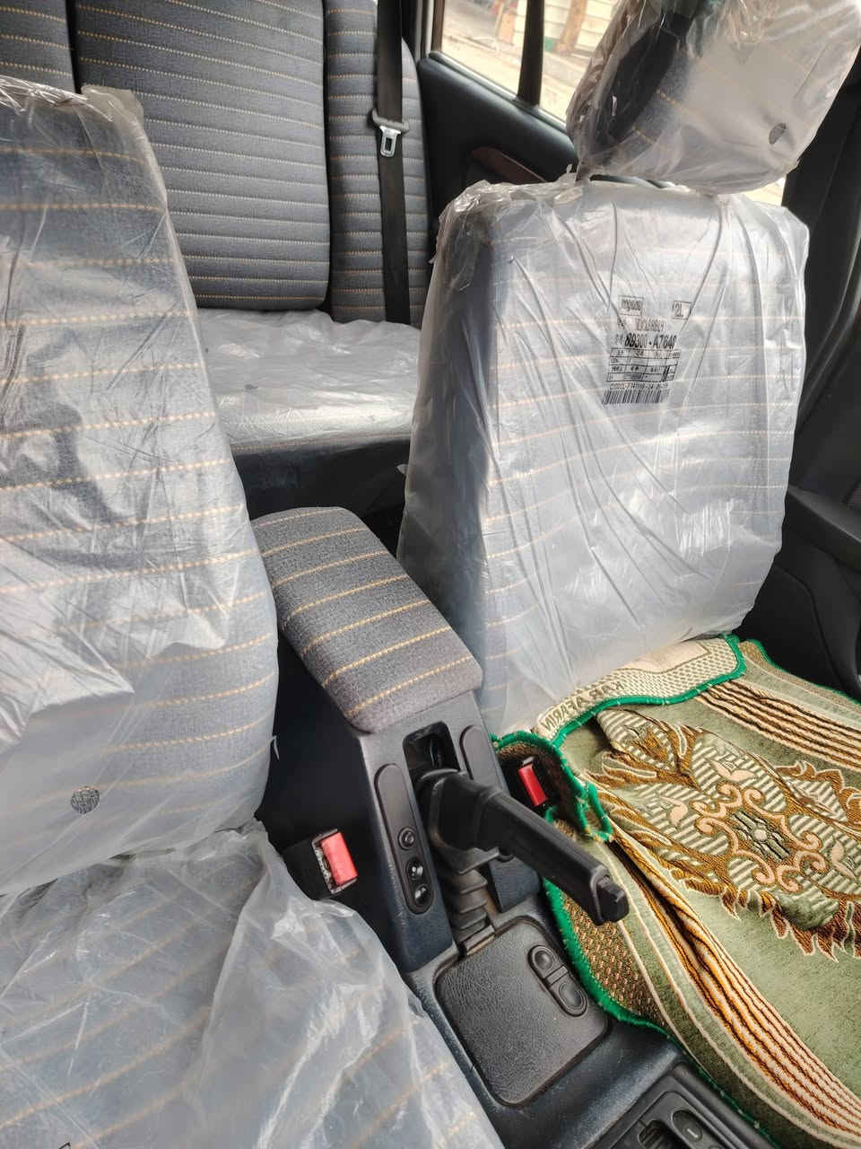 وبل 93 رقم اربيل  محرك 2000 وتوماتيك ترايك للبصره *********** رقم صاحب السياره
