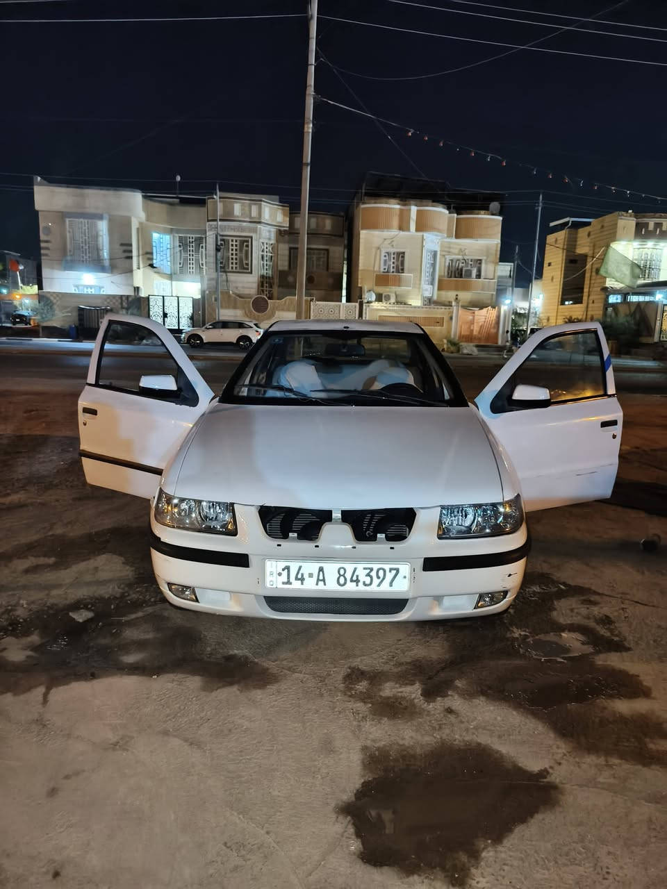 السلام عليكم 
للبيع سمند موديل 9 رقم بصره دولي الانكليزي تحويل ثاني يوم سنويه 2030 راعيها موجود عنوان سياره بصره الجزيره 
سياره جاهزه بيها ملاحضات بسيطه السعر 33وبي مجال
للستفسار ***********

