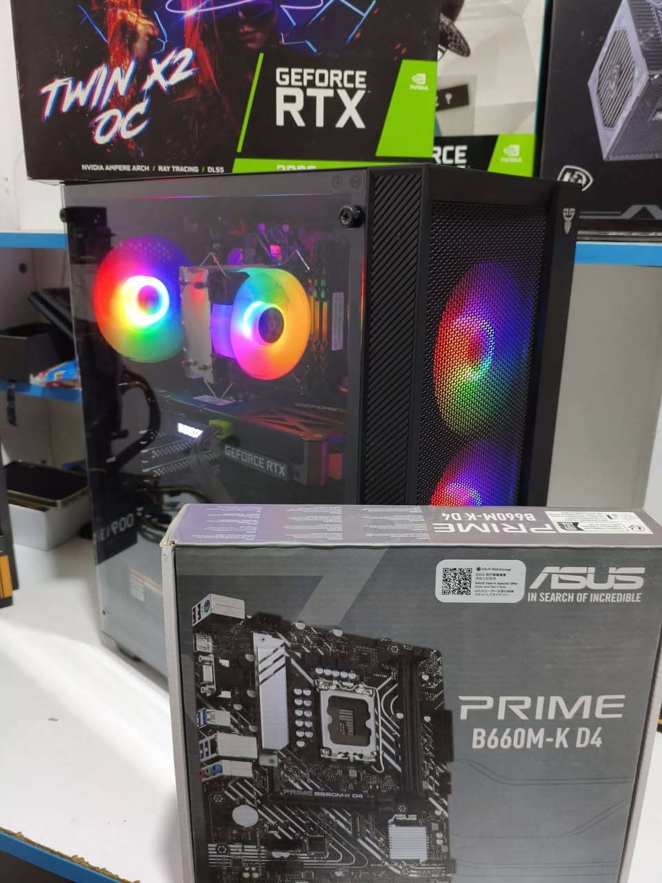 تجميعه العاب وكل قطع جديد ونضيف
تجميعه بسعر بلاش 
معالج: i5 12400f 
مذربورد: asus B660 plus d4
رامات : 2x8 3200  16
كارت شاشة: RTX 3060 OC 12G
تخزين : m.2 512
البورسبلاي: 700w 
الكيس: فانتك مع ثلاث مراوح RGB
كل قطع الي ذكرتهن جديد 
سعر : 800 الف 
رقمي وتساب 
***********
ادمن 🌹
