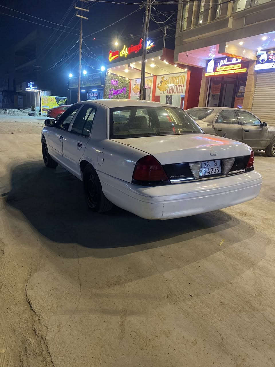 سلام عليكم فورد فكتوريا للبيع مديل ٢٠٠٧ توحيل ثاني يوم كير محرك اكسل  صدر امامي خلفي كله كفاله باتري جديد تبريد قطعتين كشن كهربائي شاشه 
سياره جاهزه للاخير 
مكاني بغداد المشتل 
سعره ٦٥ وبيه مجال قليل ***********
