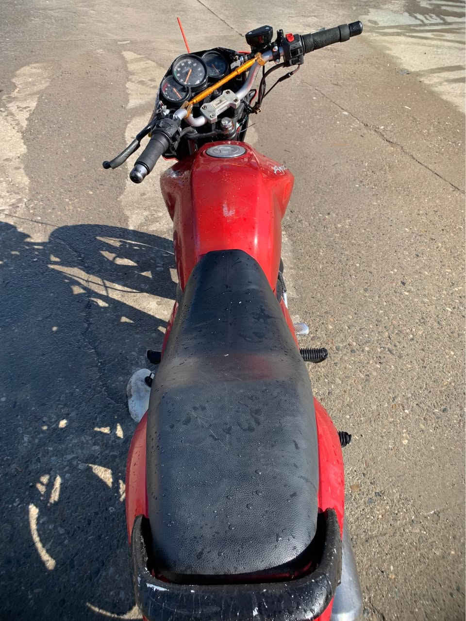 بةناوى خواى گةورة و ميهرةبان ماتور بوفروشتن  سيعرى ٣٣٠مةعامةلة  بةشةرتى گيرومةكينة  مةكينة١٥٠بيلادى   ماتورةكة سيعرى ماتوريكى ٤كيرم داناوة  لةقةلادزيية كةياندن نية *********** بشدار, السليمانية
