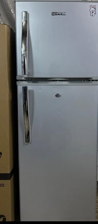 ثلاجه نظيفه  عطلها الماطور فقط  07891819798 واتساب