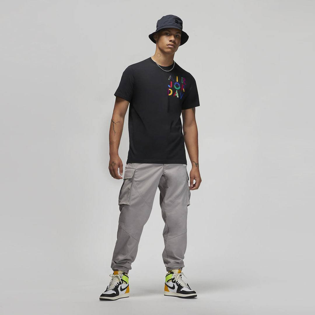 تشيرت جوردن 🔥💣 
قياس L
للطلب والاستفسار مراسلة البيج 
اصلي لا نتعامل بالكوبي 
نضافة 💯 أو غير مستخدم 
يتوفر توصيل من شمال إلى جنوب العراق 
#جوردن #اكسبلور


**إذا كنت صاحب هذا الإعلان وتريد حذفه لأي سبب، رجاءا أرسل رسالة إلى الدعم الفني**