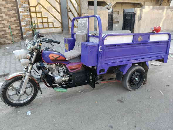 سلام عليكم مويل20سعر 1650 بها مجال عنوان بصره حيانيه/***********
