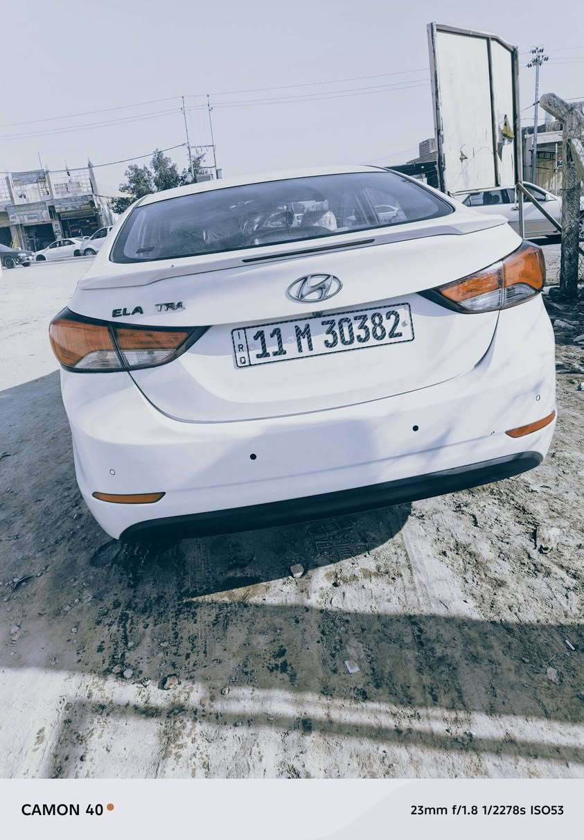 السلام عليكم للبيع او المراوس باقل من عدها 
النتر ١٦خليجي فول مواصفات فتحه اشاير بالمري تبريد قطعتين مري شفط كامره محرك ١٨٠٠ كير كفاله السياره نظيفه  ماشيه 113KMبيه صبغه كد شبر بالجنطه والباقي كفاله عامه سنويه وهزه ٢٠٣٠ باسمي رقم بغداد الجديد المكان النجف الاشرف سونار مرفق ويه الصور  السعر ١٣٢ للاستفسار الاتصال ***********واتساب
