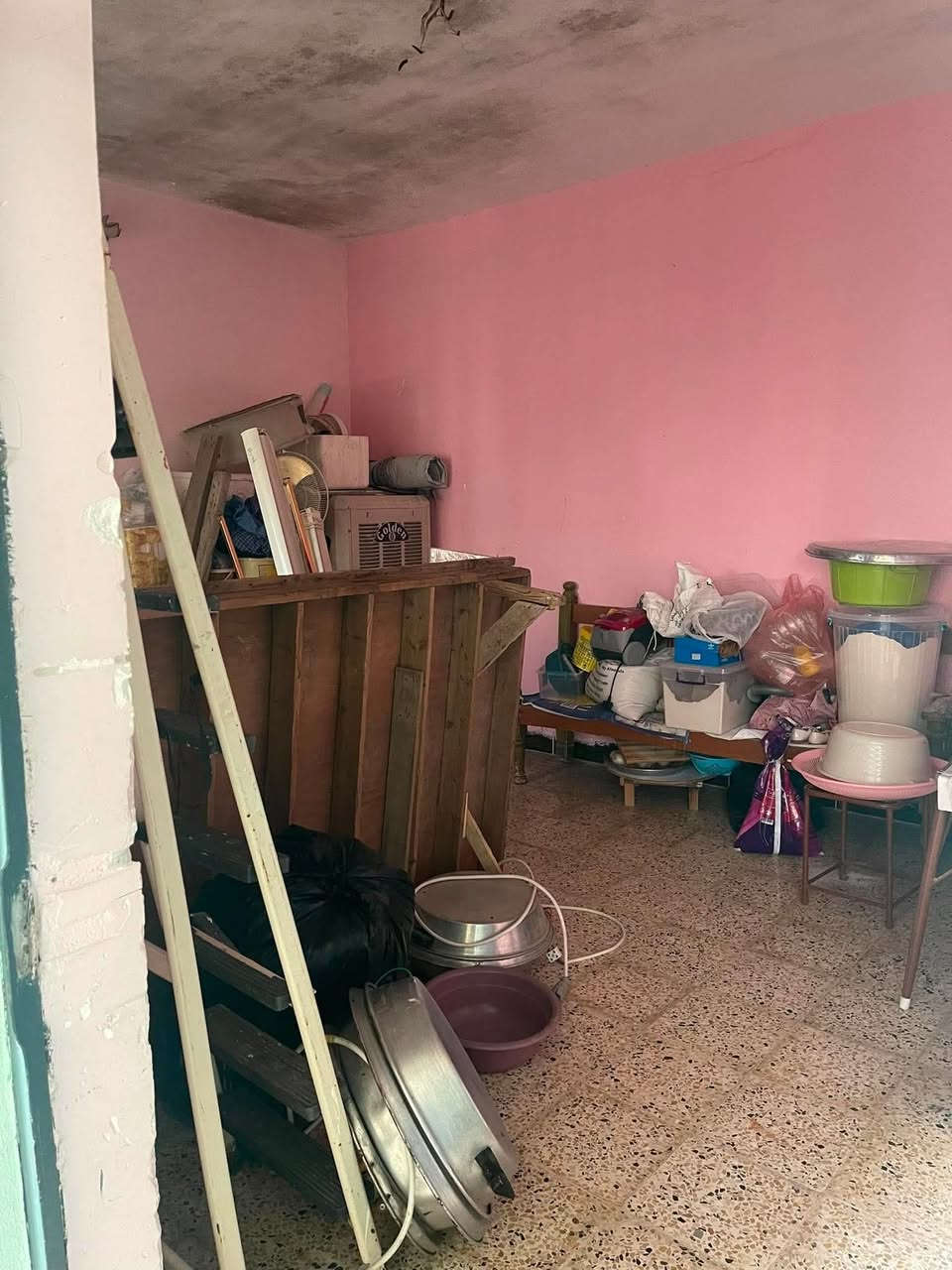 بيت 🏠 للبيع زراعي في ساده بعويزه 
المساحه 256 متر يحتوي البيت على 5 غرف و 2 حمام وتواليت و هول و استقبال والحوش يسع لـ3سيارات اقرب نقطه داله المستوصف يم سنتر مشاءالله 
البيت نظيف ومرتب وجاهز للسكن فوراً✅
السعر 65 وبيه مجال 

للاستفسار والشراء راسلونا خاص 
او مراسلة الرقم واتساب
***********
