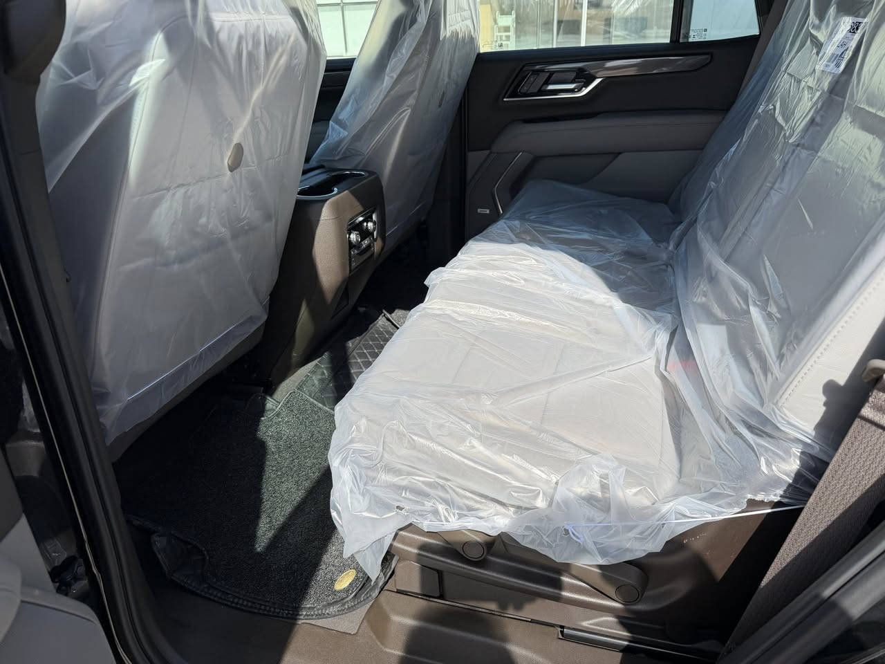 يوكن الفيشن 2025 وكاله
السياره اخر اصدار وفول مواصفات
عليها ويل دينالي من الشركه اصلي
سياره بعدها كاتي ممرقمه
ماشيه 2700كيلو يعني زيرو
سعرها 645ورقه
مكاني تكريت 
للتواصل***********
