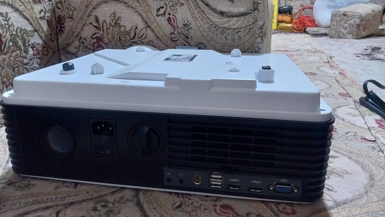 داتا شوب 
🔴 للبيع بروجكتر LED HD 🔴
📽️ النوع: JYAMAI
💡 التقنية: LED – LCD
🎬 مناسب: أفلام، مباريات، يوتيوب، عروض
🎮 يدعم HDMI / USB
🎛️ تركيز يدوي (FOCUS)
📡 
📦 جديد 
📌 الحالة: نظيف وشغال 100%
📌 
💰 السعر: 150 ألف
✳️ 
📍 المكان: حيانية – البصرة
📞 للتواصل: ***********
