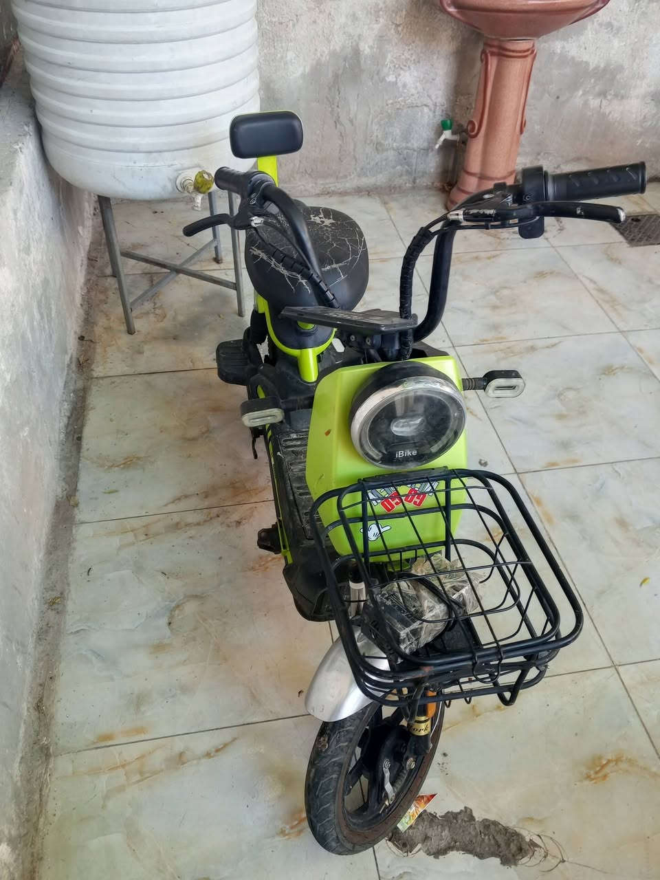 البيع بغداد حي اور 200 وبيهه مجال طبيت بطسه وطفت ***********
