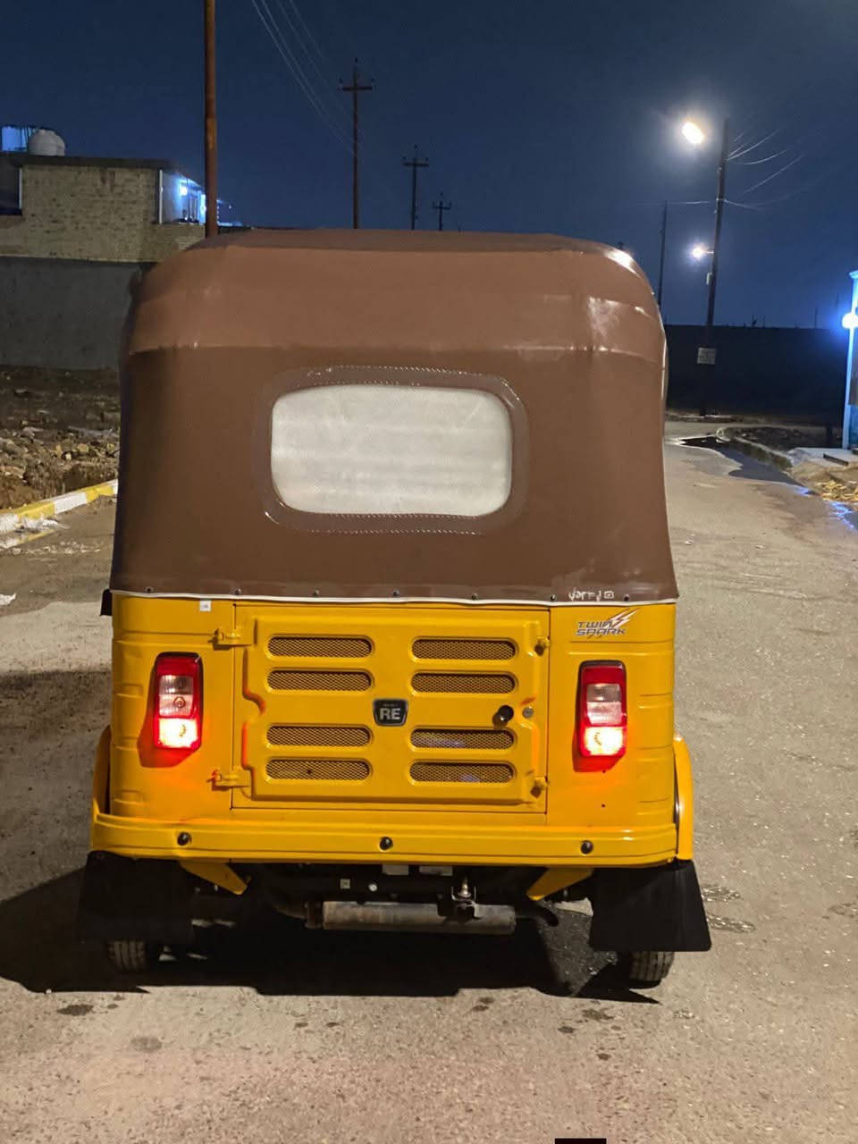 سلام عليكم تكتك للبيع موديل ٢٠ نضيفه كلش جاهزة لاضربه ولاصبغ ولا معجون دوس مامعمرة مامعمرة بلاديه
رقم وسنويه بغداد نكليزي  تحويل ثاني يوم مكاني فلكه حي لنصر الهاتف ***********
اتصل وتدلل
