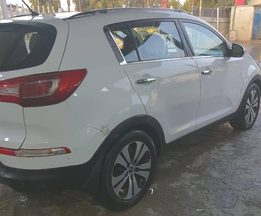 للبيع كيه سبورتج كامل مواصفات عده بصمه رقم اربيل ***********
