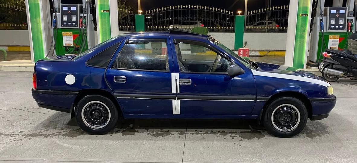 اوبل فكتره موديل 92 حجم 16قايش عريض رقم كركوك الماني ار سنويه كارتوني شرط التحويل السياره جاهزه كير محرك صدر تايرات كله شرط السياره جاهزه مابيه نقص السعر 28 او بيهه مجال بصيط العنوان كركوك
رقم الهاتف ***********
