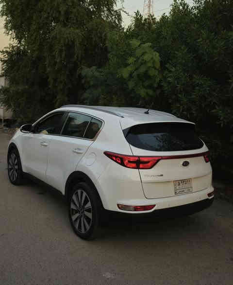 سبورتج خليجي 2019 _ دوليه العراقيه
سعر  195  ورقه  
شركه دوليه العراقيه KIA ...
ماشيه 101 الف حقيقي 
سياره جديده جدا
محرك 2000 دوش بانزين كله عادي 
مكفوله طخه صغيره 

__________________________
تحكم ستيرن جهتين / تبريد قطعتين /  شاشه / كاميرا / حساس امامي / حساس خلفي / كروز سرعه / داخل جلد ومخمل / كير محرك مكفول .
__________________________

بدون اي نقص سياره جاهزه تحويل ثاني يوم رقم بغداد وسويج عدد 2

العنوان _ بغداد _ البياع 
***********
