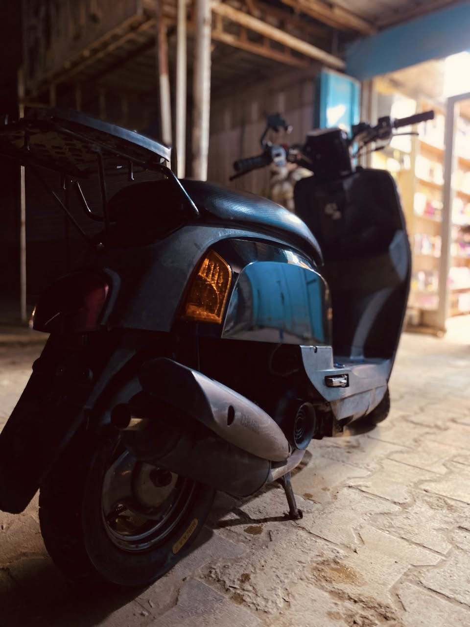 سلام عليكم ورحمة الله وبركاته ماكس بوليس للبيع الدراجه صار 4 اشهر من نازله رمبه الدراجه مكفوالى كفاله عامه العنوان بغداد النهروان سوق الشمري السعر خاص اي ستفسار ***********
