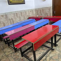 رحلات مدرسية مستعملة ٥٠ • سبورات مدرسية مستعملة ٣ • بدون توصيل