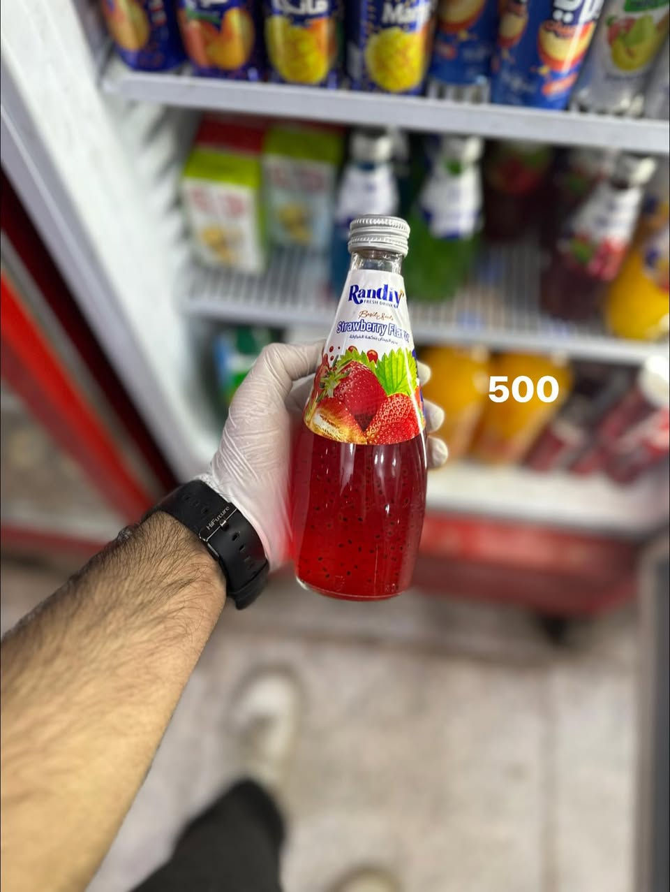 سلام عليكم اتوفر وجبه جديد من عصاير 
اسواق ايلان مقابيل المستشفى شارع ال60
0750 943 3937
