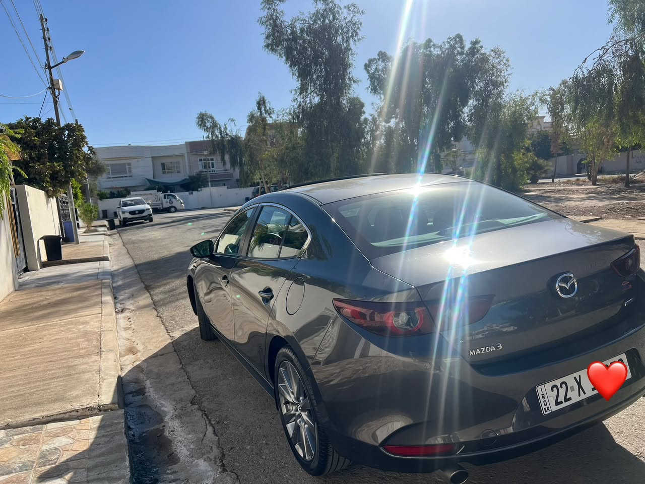 مازدا زووم ٣
مودیل ٢٠٢٣ مواصفات بريفيرد معروفة 

بدون دبل اكسل بدون تيربو مرغوب

٣ قطع جاملغ و باب سكن و باب وراء سكن 

و قطعتين كلير بدون دواخل 

الصور الحادث بالمنشور

السيارة باسمي رقم هزة و سنوية جديدة

اربيل/***********

$١٣١٠٠ ومجال القليل
