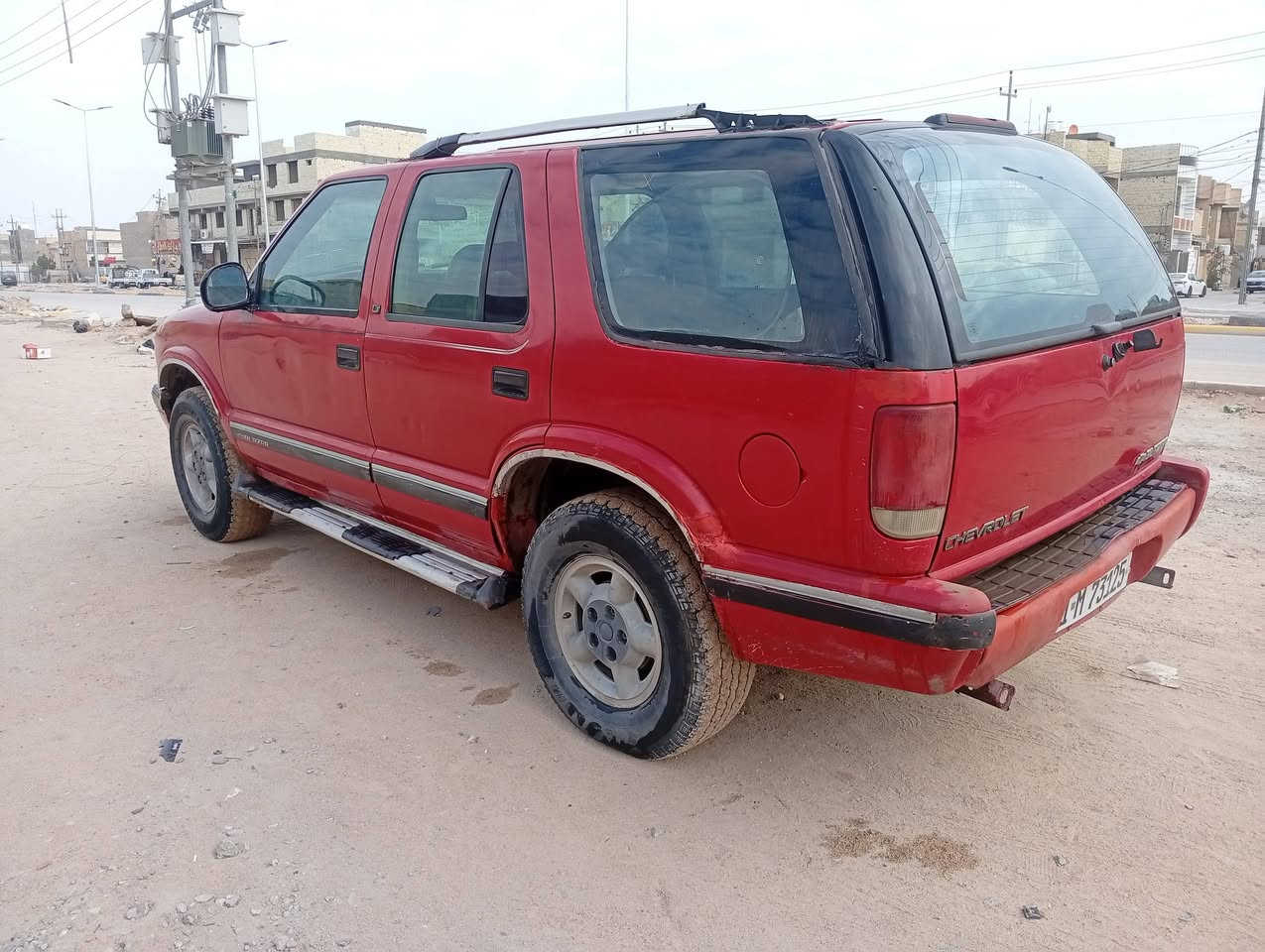 سلام عليكم بلايز 94 محور 2500 بطه شرط كهربايات ع لبلاد شغل وطلع وين متريد رقم بغداد بسمنه مكاني كربلاء السعر 32 وبيه مجال ***********
