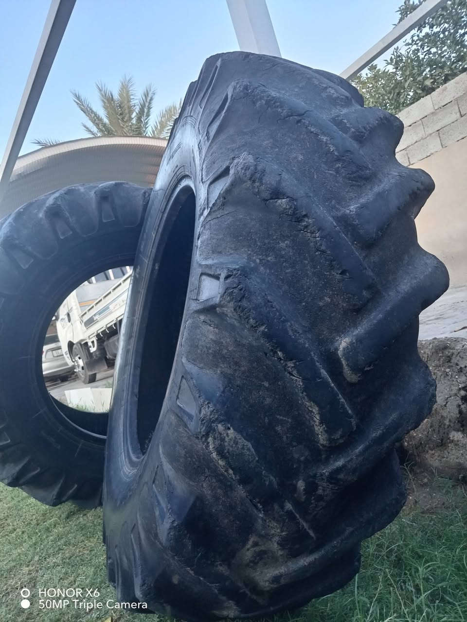 السلام عليكم تايرات نص عمر مكينه فركسن حجم 30 مكان بغداد ابو غريب الاستفسار ***********
