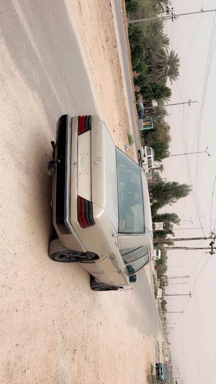 السلام عليكم سياره مارسدس دب للبيع مكينه وكير خي
من الله تخم تاير حداديه كله جديد مكينه ثنين ونص

ففتي كهربائية شغاله معمره جديد مكفوله كص وضريه

قواعد وشواصي مابيهن شي جدد ابيع كوم حديد اتكفل

سرقه وعشائر رقم صدامي مكان السياره بابل القاسم  السعر 21 ***********
