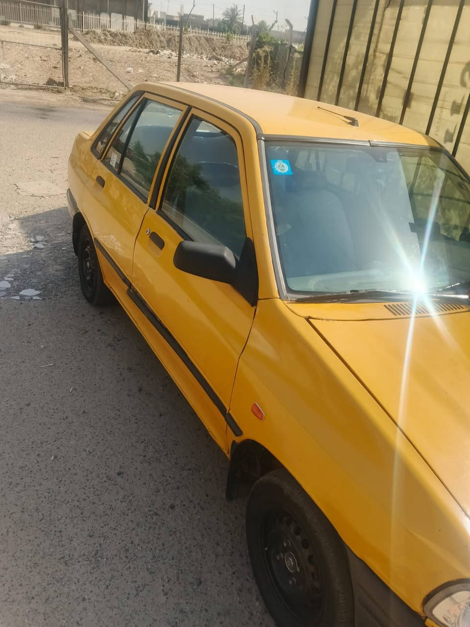للبيع او للمراوس بيجو بارص  ونتراهم ع الفرق  ٢٠١١رقم  بغداد بيه ٣ قطع بدون دواخل مكينه بيه تبخير  بسعر مناسب تحويل مباشر السعر ٢٦ ورقه وبيه مجال بسيط *********** مكانه بغداد
