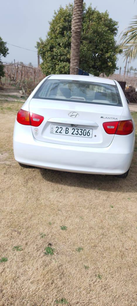 السلام عليكم
النترى 2011
محرك وكير وتبريد
وحداديه وتخم تاير جديد
سنويه 2030وشرط التحويل 
وهزه جديده
السعر113
للتواصل***********
