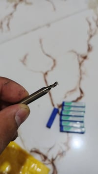 مكينة CNC • جديدة • بالباكيت
