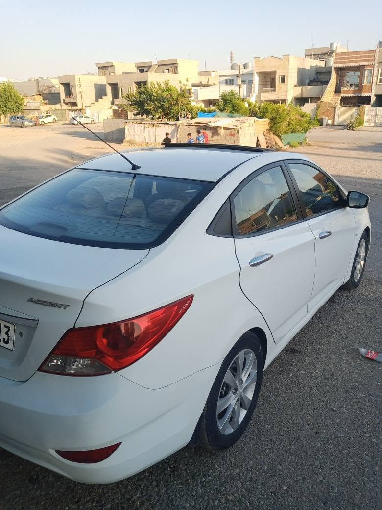 هۆندای ئەکسێنت  2012 بێ سبوغ  بێ  تەعدیل  هەزەو  سەنەوی ڕەقەمی نوێ یە  بە ناوی خۆمە          سلایت  ABS کامێرا ڤولیوم  USB    AUX  توماتیک و  حادی  نرخی  102 ژمارەی  مۆبایل *********** أربيل, العراق
