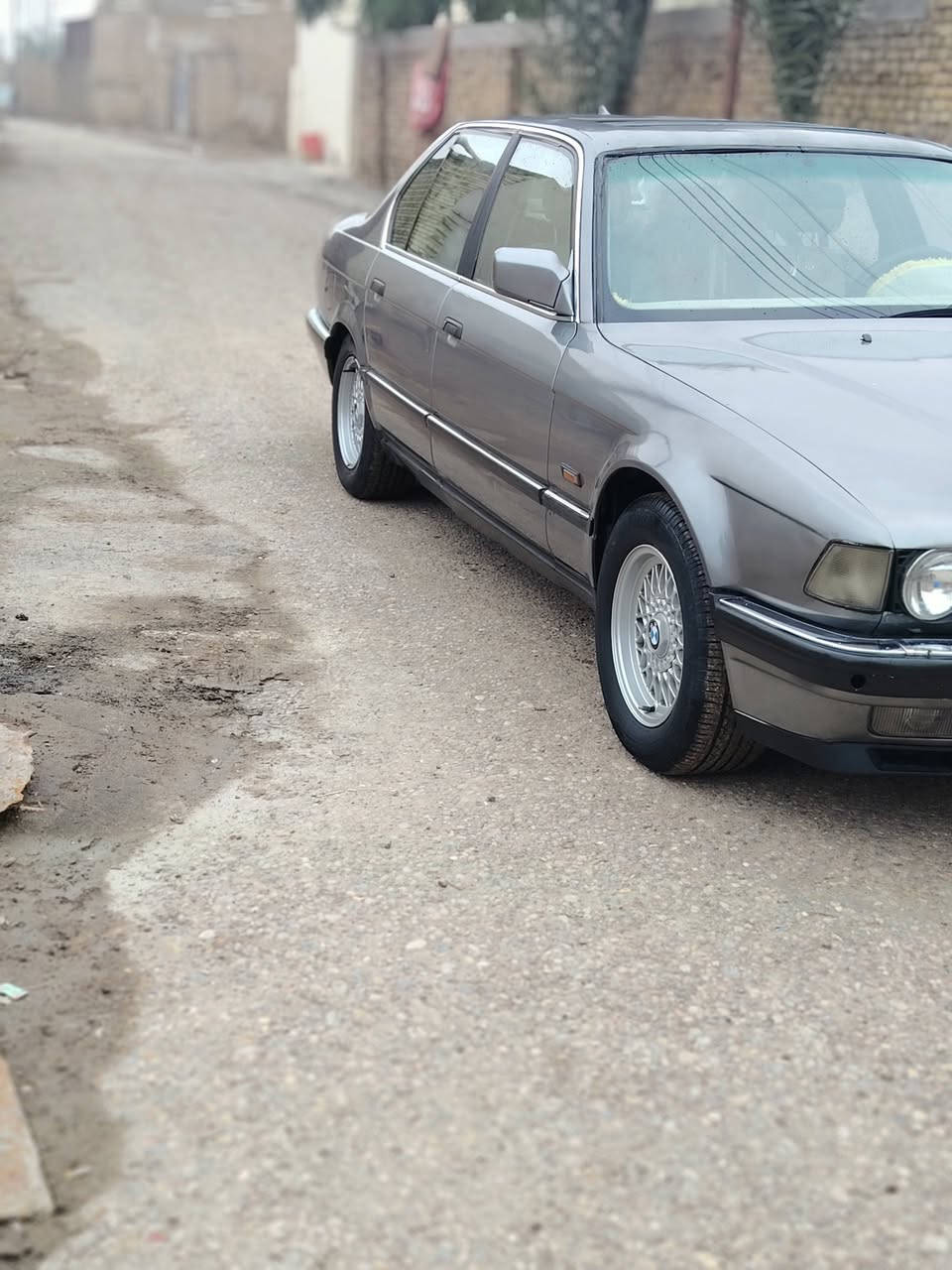 السلام عليكم بيم دبليو مديل 92
سعر 58وبيه مجال ( *********** )
