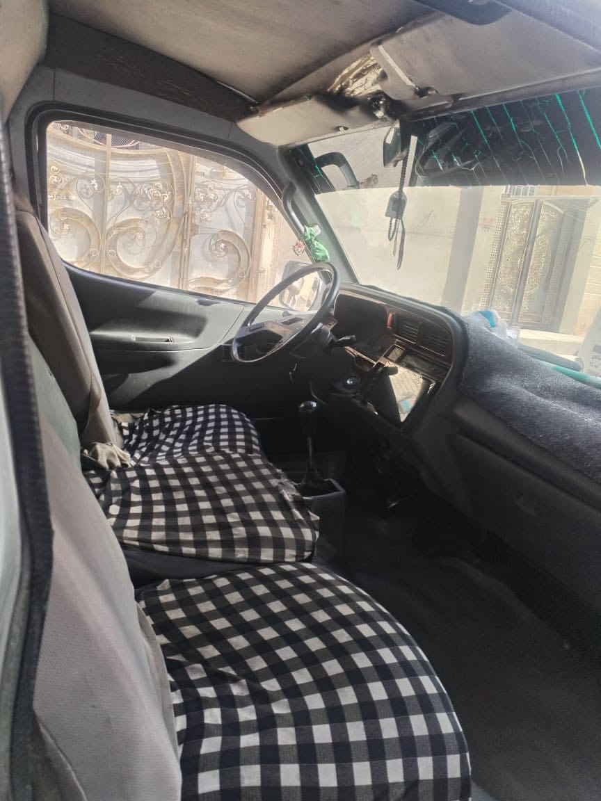 سلام عليكم كيا فتون مديل 2009 السياره مصفره هيئا وغرامات مكفوله السياره بسمي السعر 55 رقمي *********** عنواني بغداد ابو دشير
