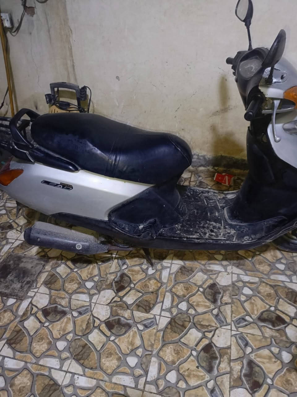 دراجه سبيسي سرعه 100لبيع سعر 450 مكاني ديالى دور زراعه ***********
