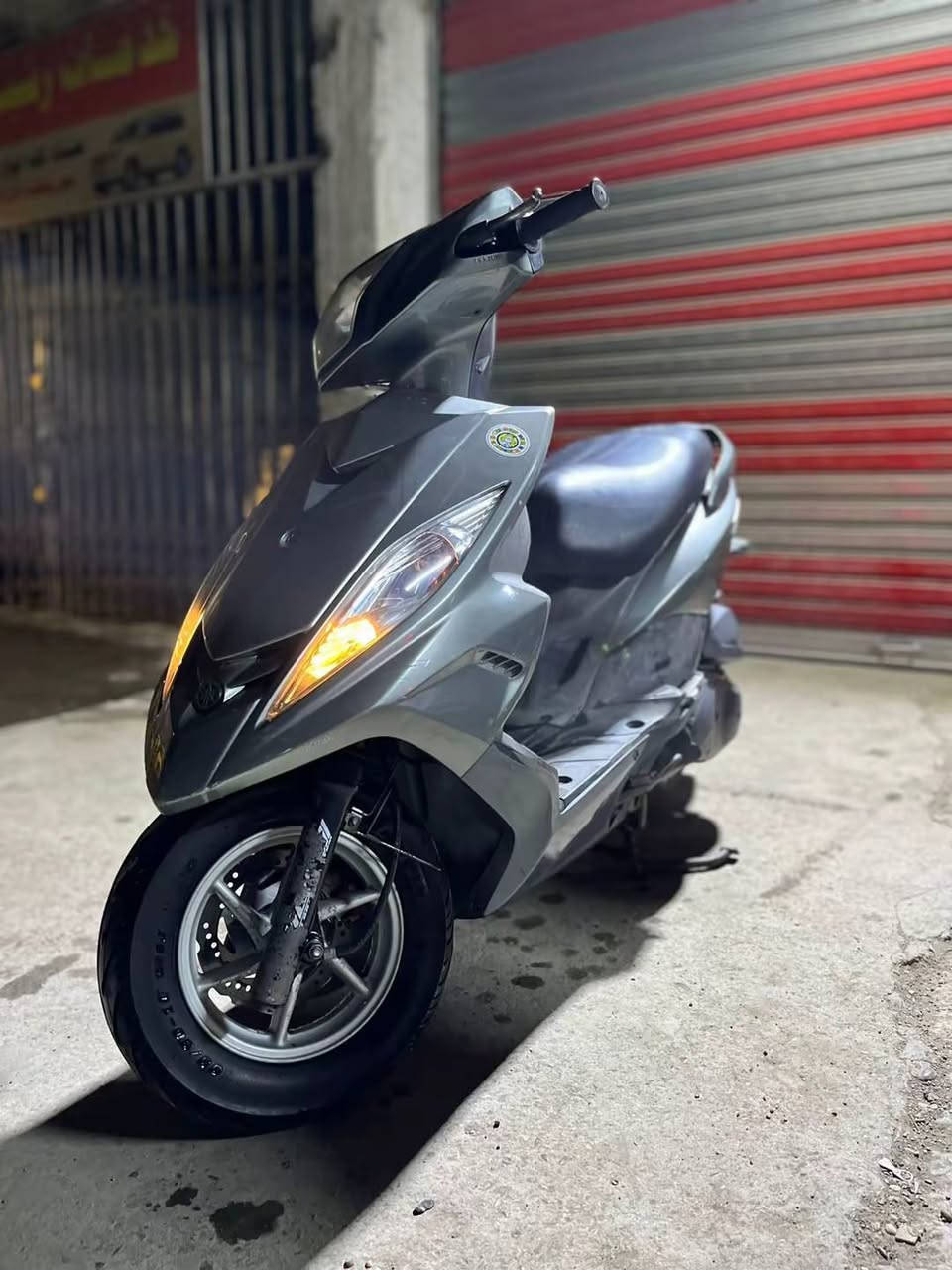 سلام عليكم GTR كفاله عامه من كلشي مكفول يعني مايحتاج احجي بيها دراجه قليل بحقها جديده للبيع سعرها 1250 مكاني بغداد جديده *********** شراي يتصل
