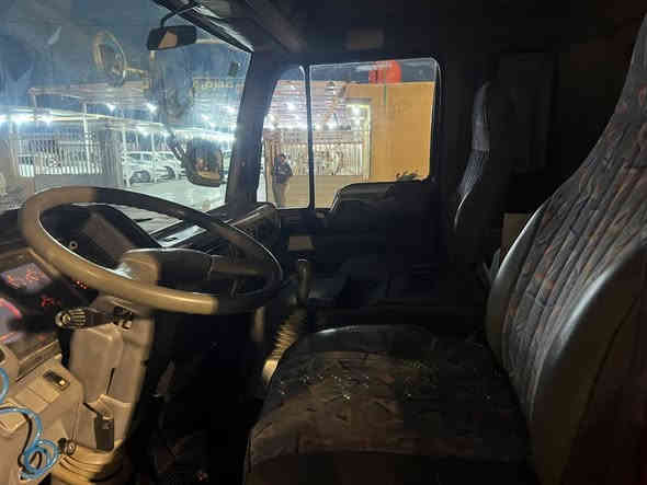 السلام عليكم للبيع تنكر نوع هينو موديل ٩٦ رقم بصرة أرقام انكليزي سنويه ٣٠ تنتهي محرك ٨٠ سوبر تحميل ٨٠٠٠ لتر بيها عمليه دفع وسحب عداد كفاله عامه السياره السعر المطلوب ٢٢٠ وبيها مجال بسيط للاستفسار *********** /*********** رجأ الي مو شراي لايتصل رجأ خاص مغلق
