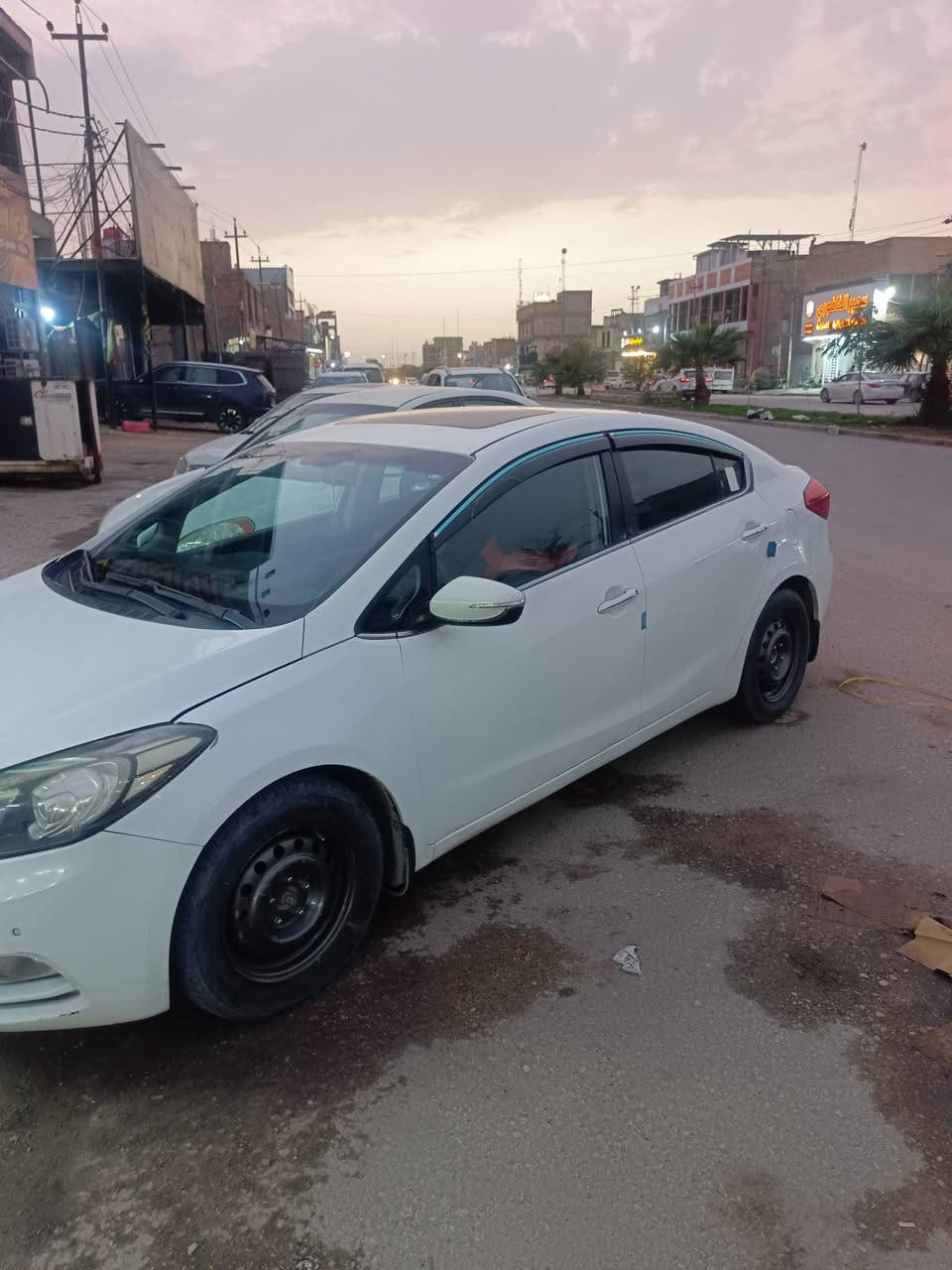 لبيع كيا سيراتو موديل2014 فول اسويج لستفسار ***********
