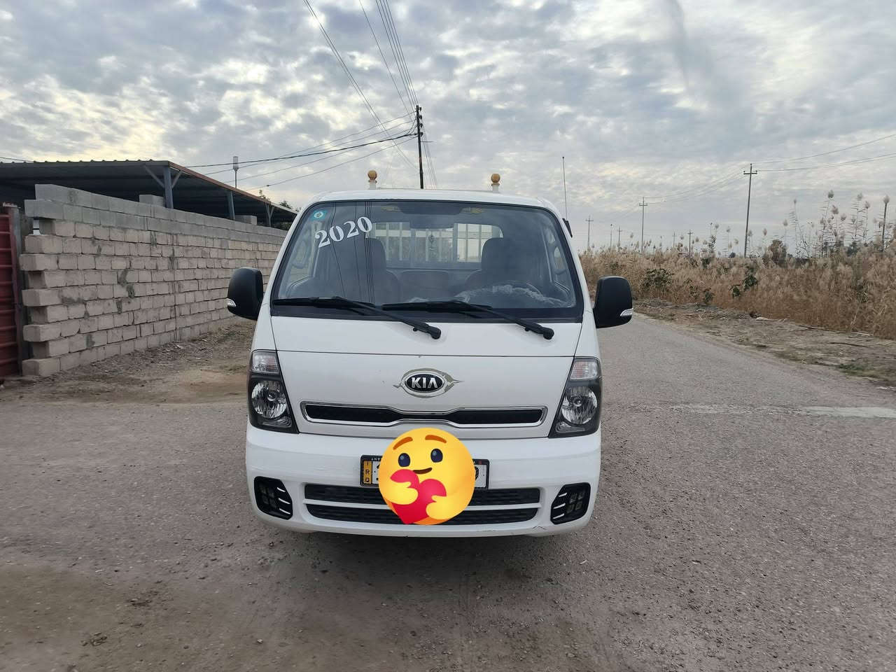 للبيع كيا ٢٠٢٠ رقم بغداد انكليزي سياره جديده بمعنى الكلمه  كير ومحرك واكسل وتخم تاير كله جديد العنوان الرمادي جزيره الخالديه الهاتف ‏‪***********‬‏
