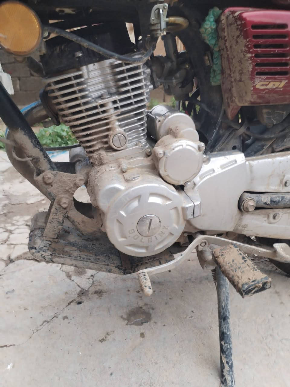 للبيع سولنك مديل 24 منافيس الأصلي الماطور جديد كلشي شرط السعر 625 وبي مجال بصيط،،
ر***********
