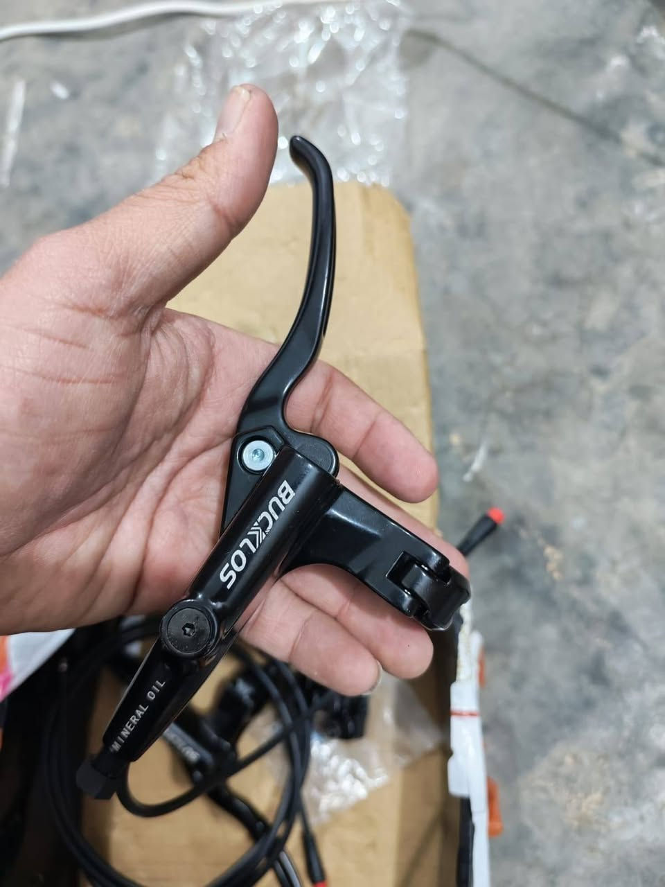 بطيخات ام الصوت وياهن ركبة مال ستيرن با 50 الف و بريكات هيدروليك كدامكم اصليات با 50 الف مكاني بغداد حي الجهاد توصيل اماكن قريبة اكو واتساب ***********
