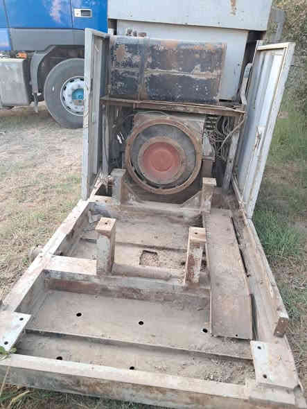 تحيه طيبه 
رئس توليد كوماتسو ٦٢كيفي مع شاصي بلادي مع لوحة تحكم مع كاتم سعر ٥٠٠ دولار مكان الرمادي للإستفسار ***********
