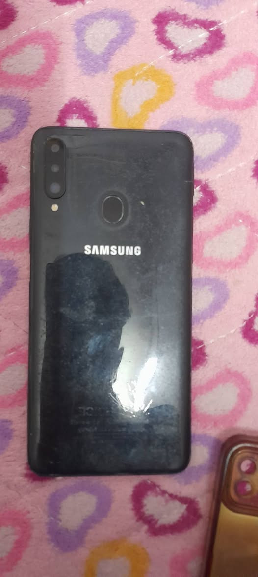 سلام عليكم جهاز للبيع السعر قيم وخذ شاشته مو مكسرا كلشي ما بيها فقطط كامرته الاماميه مغوشه وشغالات


**إذا كنت صاحب هذا الإعلان وتريد حذفه لأي سبب، رجاءا أرسل رسالة إلى الدعم الفني**