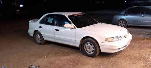 سيارة سوناتة للبيع فول نضافة كير عادي غرفة جديدة مكفولة مكينة وكير نضيفات مال جناي كير عادي سعر ٤٥ وبيهة مجال قليل للشراية مو شراي لا تراسلني للتواصل رقمي ***********
