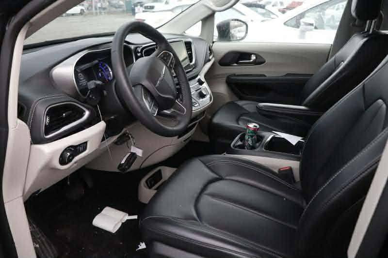 باسفيكا 23 وارد امريكي رقم بغداد مكان بابل الشوملي هايبرد وشحن وبانزين السعر ١٨٠ للاستفسار ***********
