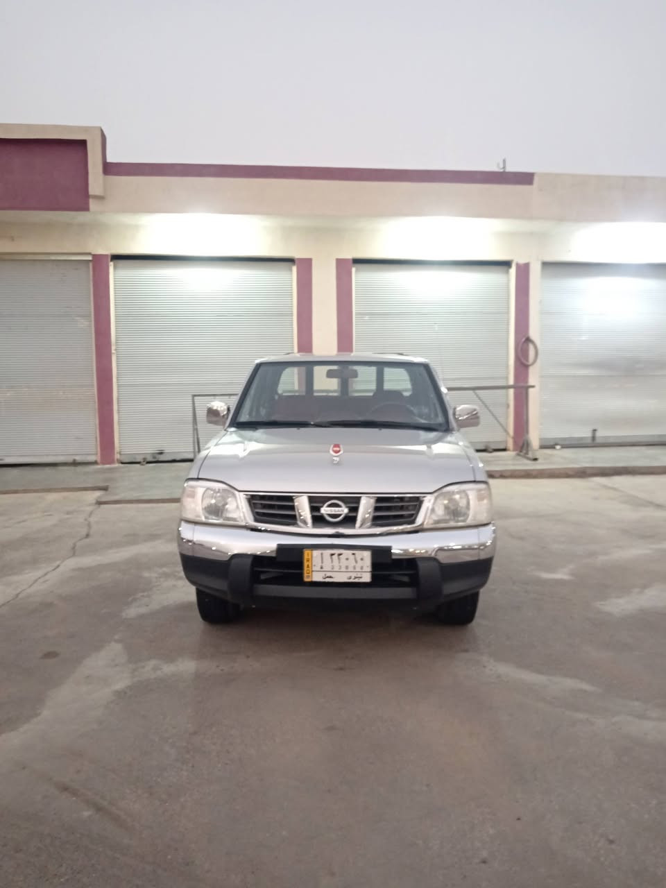 السلام عليكم ورحمة الله وبركاته نيسان بيكم دبل موديل 2009علاوضع الشركه بيه شقلات بصيطه الجاملق الأمامي اليمين بيه شبرتعديل مكينه شركه مامفتوحه رقم نينوى بسمي انكليزي شرط التحويل المكان صلاح الدين الشرقاط العيثه وهاذه رقمي ***********السعر145وهلابشرايه
