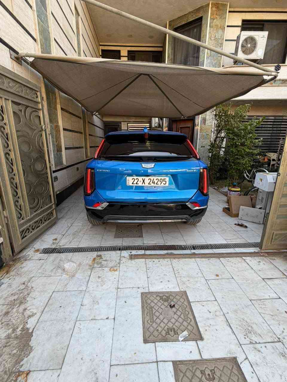 🚘 للبيع | كاديلاك أوبتيك Luxury 1 AWD موديل 2025 🚘
✨ سيارة شبه جديدة بحالة ممتازة جداً

🔹 فئة Luxury 1

🔹 كهربائية بالكامل

🔹 دفع رباعي AWD

🔹 بطارية 85 kWh

🔹 محركين كهربائيين

🔹 شحن سريع

🔹 سقف بانوراما

🔹 شاشة كبيرة وتقنيات حديثة ومتطورة

🔹 كاميرات 360 وحساسات كاملة

🔹 ايرباغات سليمة

📌 الممشى: أقل من 2000 ميل فقط

📌 الصبغ: قبق الجنطة فقط

📌 مرقمة وجاهزة للاستخدام مباشرة

⭐ سيارة فخمة، هادئة جداً بالسياقة، وتوفر تجربة قيادة مميزة مع أحدث تقنيات كاديلاك.

📍 الموقع: / بغداد

📞 للاستفسار:

***********
