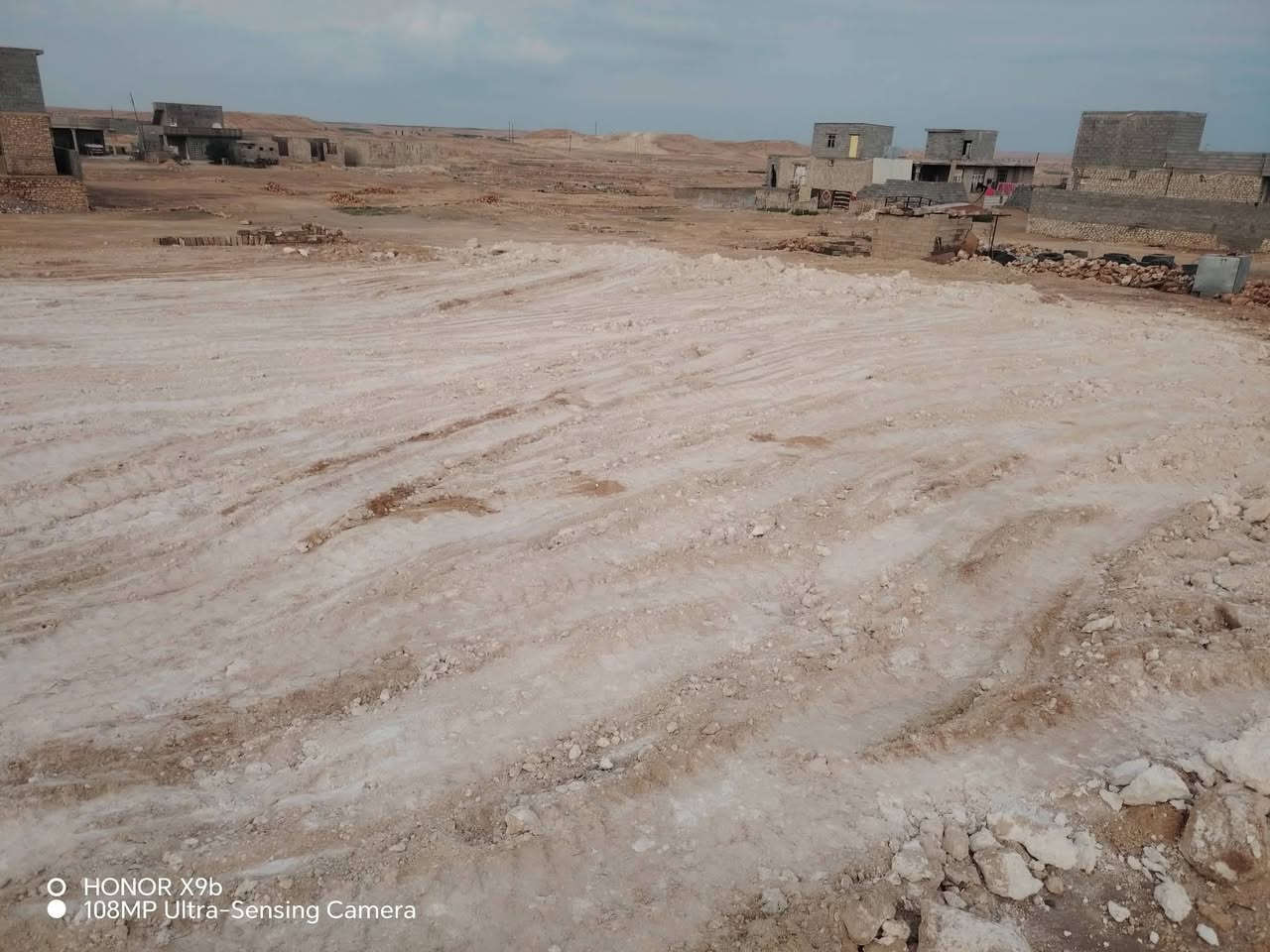 سلام عليكم مكلف بل نشر ماارد خاص  قطعتين لبيع  السعر خاص  مجاور معمل جمال ابو البلوك  القطعه٤٠٠ وبسمي التواصل ***********٥
@@
