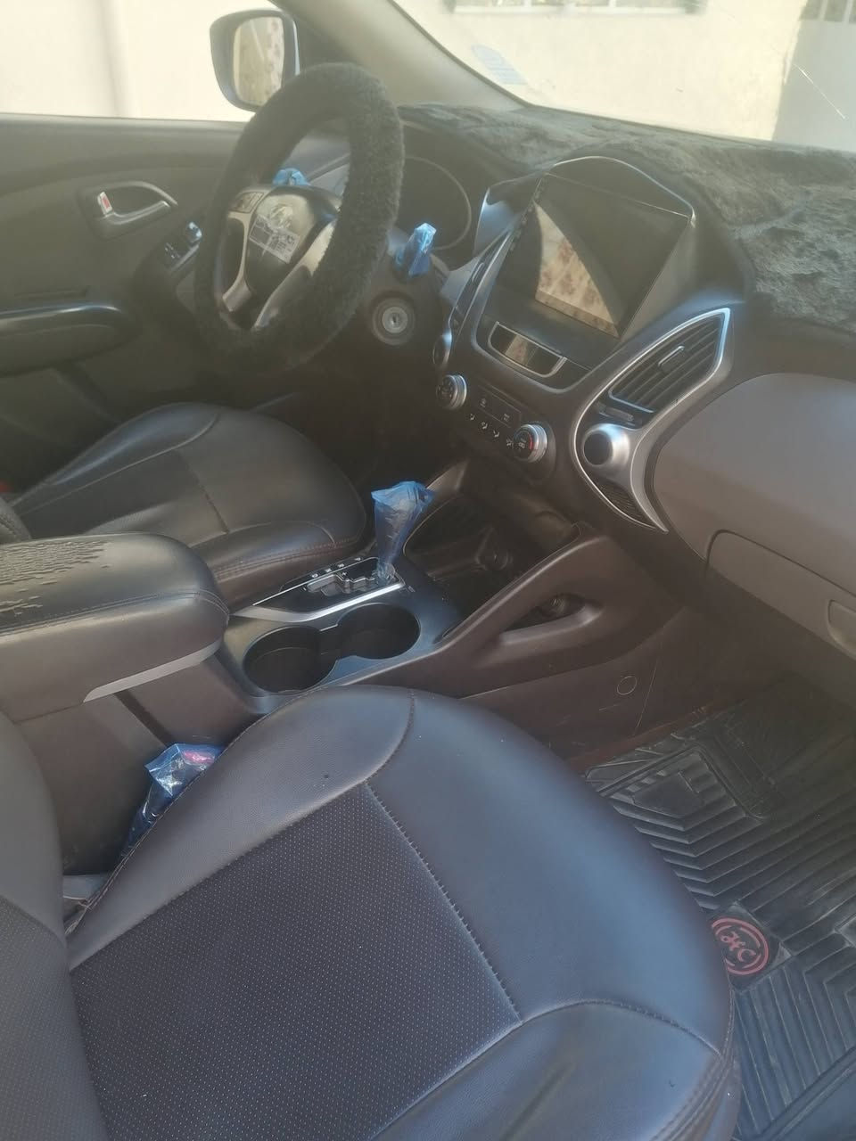 تكسون موديل 2013
4 سلندر

محرك 2400 دوش

السعر ١٣٠

العنوان موصل جانب الأيمن

ضرر شضايه تحرير بدون دواخل

سونار مع الصور

رقم ***********/***********
