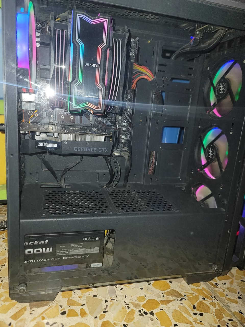 تجميعه بسعر مناسب للجميع وتشغل الي تريده باداء حلو وتفيد للمونتاج والالعاب 

المواصفات
 • المعالج: Ryzen 5 3600
 • كارت الشاشة: GTX 1650
 • المذربورد: B450
 • الرامات: 16GB Corsair
 • التخزين: SSD 128GB + HDD 1TB
 • الباور سبلاي: 500W RGB
 • النظام: Windows 11 Pro مفعل
وكل هاي ب ٤٢٥ الف و اذا وياها  شاشه 27 بوصه من شركه asus المعروفه و 144 هيرتز تصير ب ٥٢٥

حياكم مكاني بغداد الدوره حي المعلمين


**إذا كنت صاحب هذا الإعلان وتريد حذفه لأي سبب، رجاءا أرسل رسالة إلى الدعم الفني**