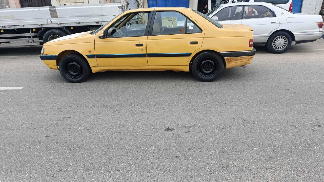 السلام عليكم بيجو 405 2016 مكينه وجير حلوات سنويه بال 28 سعر 28 بيها مجال بوكاني بصره قبله***********
