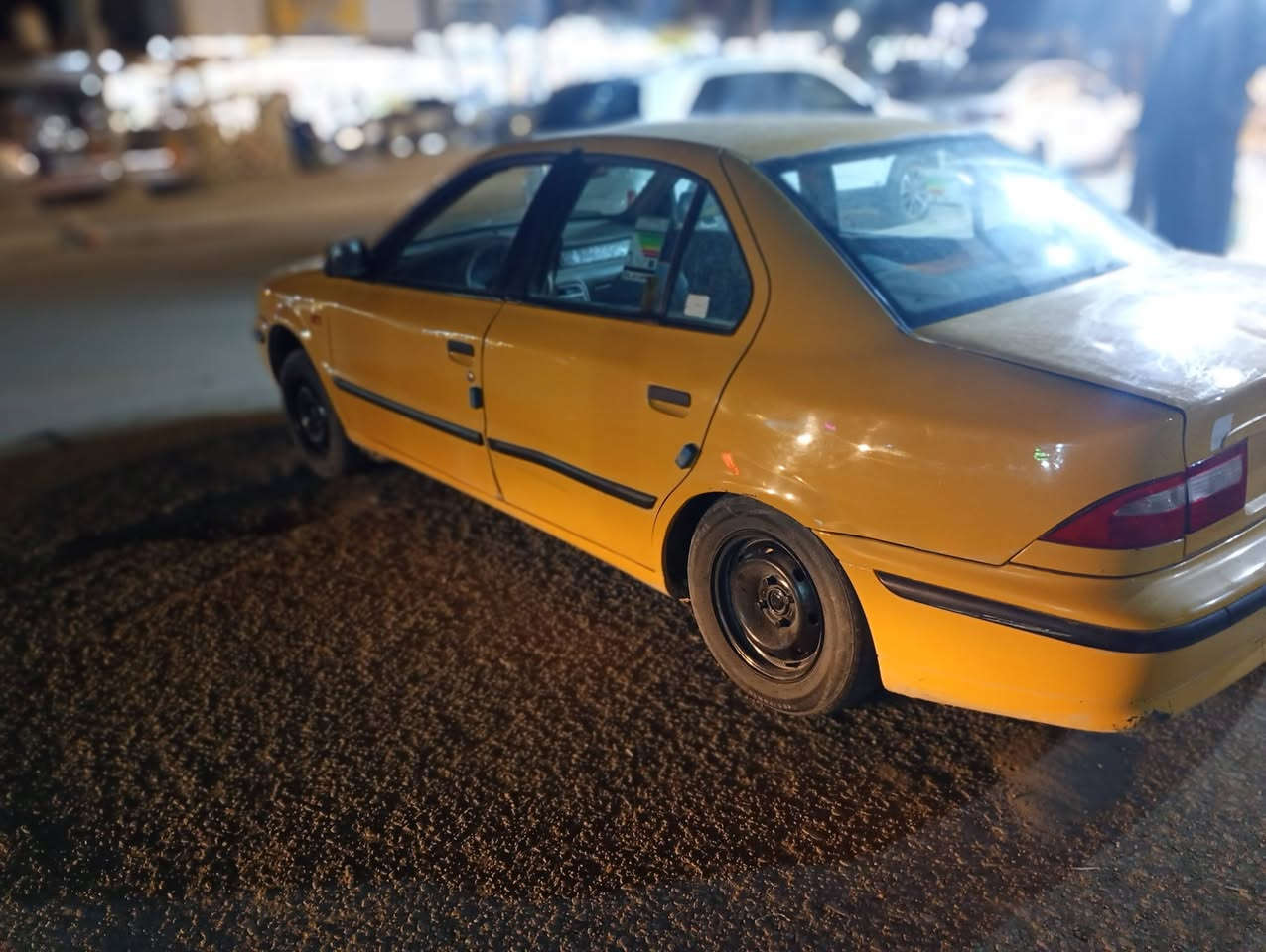 سلام عليكم سمند موديل 11 محدثه 17 مكينه كير حداديه نص عمر 
رقم بغداد بدون ضربه ولا خياس تحويل ثاني يوم مصفره هيئة غرامات
سنويه مشروع وطني خط وبحث  
مكان سياره ناصريه المركز سعره 35 وبيه مجال قليل شرائه يتصل 
***********
