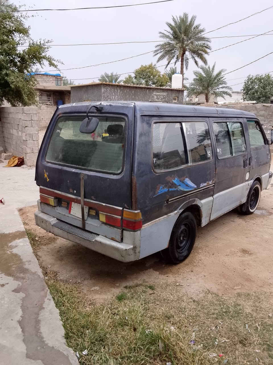 سلام عليكم كيه بسته للبيع موديل ٩٥رقم  بغداد مشروع وطني سنويه  ساقطه ٢١ تحويل مباشر أو وكاله قيادة سياره سمكره جديدداخل نضيف  اكسن نضيف تخم تاير كهربائيات شغاله كير نضيف مكرك بي خيط بخار االسعر.٢٧العنوان بغداد ابي غريب هاتف*********** هاتف ***********
