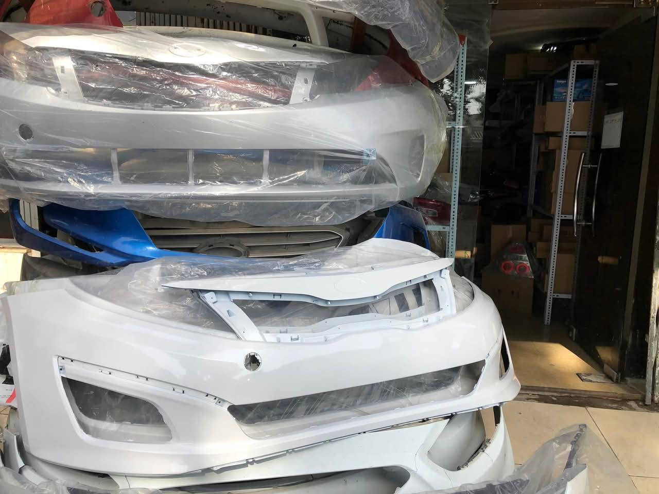 لايتات دعاميات مجمع كارزون لبيع قطع غيار السيارات
بنايد جاملغات لون مطابق جديد بالكارتون
مئات اللايتات وانواع الايتمات امريكي وخليجي ودعاميات وبنايد وجاملغات شوف الصور للاخير 

لايتات فاخرة الصنع - دعاميات لون مطابق ١٠٠٪؜ 
مجمع كارزون - بغداد حي الجامعة نفق الشرطة مجاور البريد 
*********** _ واتساب

#دعاميات #لايتات  #النترا #سوناتا #اوبتما #سيراتو #فورتي #اكسنت #ريو #اوبترا #افيو 
#سورنتو  #توسان #توكسان#سيارات#جارجر #اوباما#جيكلاس_اسود #كرة_قدم #ريال_مدريد #برشلون #ليفربول #ايران #امريكا#لايتات #مارسدس #دعاميات
